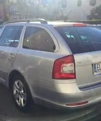 SKODA Octavia 1.6 TDI CR F.AP. Wagon Ambition