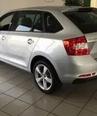 SKODA Rapid Spaceback 1.6 TDI CR 105 CV Ambition