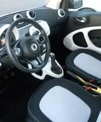 smart fortwo 70 1.0 Passion smart fortwo 70 1.0 Passion