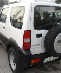 Suzuki Jimny 1.3 4WD garanzia 12+ Suzuki Jimny 1.3 4WD garanzia 12+