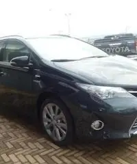 TOYOTA Auris Touring Sports 1.8 Hybrid Lounge