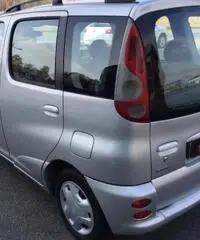 TOYOTA Yaris Verso 1.3i 16V cat Sol
