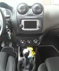 vendo Alfa mito Junior ottima per neopatentati.