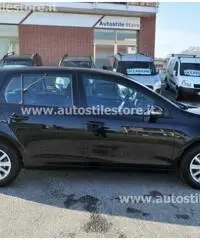 VOLKSWAGEN Golf 1.6 TDI DPF 5p. Confortline VOLKSWAGEN Golf 1.6 TDI DPF 5p. Confortline