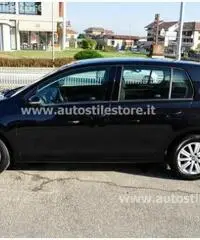 VOLKSWAGEN Golf 1.6 TDI DPF 5p. Confortline VOLKSWAGEN Golf 1.6 TDI DPF 5p. Confortline