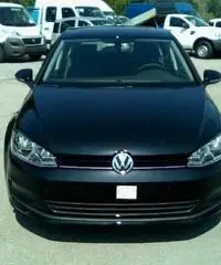 VOLKSWAGEN Golf 1.6 TDI 110 CV 5p. Business BlueMotion VOLKSWAGEN Golf 1.6 TDI 110 CV 5p. Business BlueMotion
