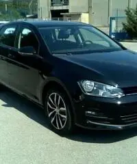 VOLKSWAGEN Golf 1.6 TDI 110 CV 5p. Business BlueMotion VOLKSWAGEN Golf 1.6 TDI 110 CV 5p. Business BlueMotion