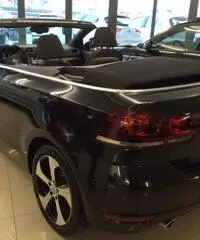 VOLKSWAGEN Golf CABRIO 1.6 TDI Sport + Pack Sport GTI