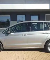 VOLKSWAGEN Golf Sportsvan 1.2 TSI Trendline BlueMotion Technology