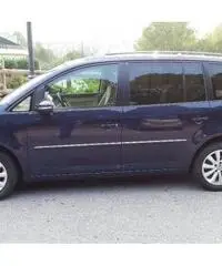 VOLKSWAGEN Touran Business 2.0 TDI 140 CV DSG Highline