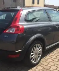 VOLVO C30 2.0 D Momentum