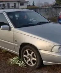 VOLVO V70 td