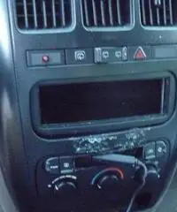 CHRYSLER Voyager 2.5 CRD cat LS