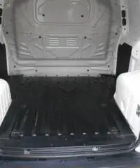 FIAT Fiorino 1.3 MJT 75CV Furgone FIAT Fiorino 1.3 MJT 75CV Furgone
