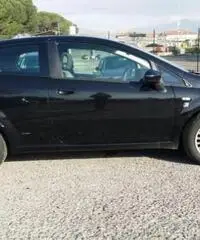 FIAT Grande Punto 1.3 MJT 75 CV 3 porte FIAT Grande Punto 1.3 MJT 75 CV 3 porte