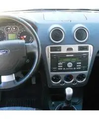 FORD Fusion 1.4 TDCi 68cv 5 Porte TITANIUM