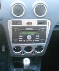 FORD Fusion 1.4 TDCi 68cv 5 Porte TITANIUM