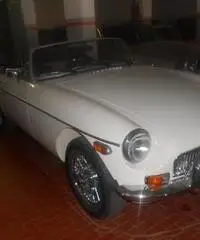 MG B