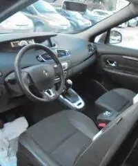 RENAULT Scenic 1.5 dCi 110CV 7 POSTI