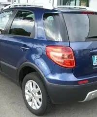 Fiat Sedici 2.0 MJT 16V DPF 4x4 Emotion Fiat Sedici 2.0 MJT 16V DPF 4x4 Emotion