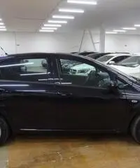 FIAT Punto Evo 1.3 Mjt 75 CV DPF 5 porte S S Dynamic FIAT Punto Evo 1.3 Mjt 75 CV DPF 5 porte S S Dynamic