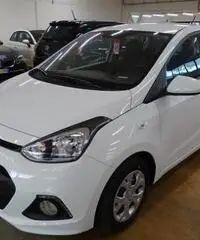 HYUNDAI i10 1.0 MPI Login OK NEOPATENTATI HYUNDAI i10 1.0 MPI Login OK NEOPATENTATI
