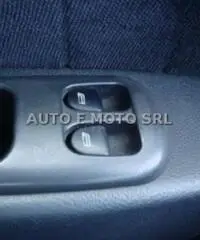 ALFA ROMEO 156 1.9 JTD cat Sportwagon distinctive ALFA ROMEO 156 1.9 JTD cat Sportwagon distinctive