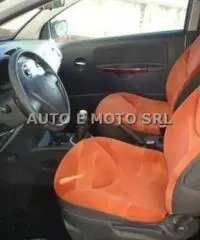 CITROEN C2 1.4 HDi 70CV 2 POSTI