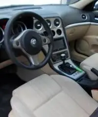 Alfa Romeo 159 Sportwagon 1.9 Jtdm Alfa Romeo 159 Sportwagon 1.9 Jtdm