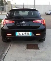 Alfa Romeo Giulietta 1.6 Jtdm-2 105 CV Distinctive