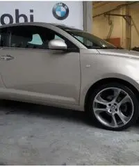 Alfa Romeo MiTo Diesel 1.6 jtdm Distinctive sp.pack 120cv Alfa Romeo MiTo Diesel 1.6 jtdm Distinctive sp.pack 120cv