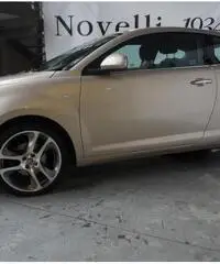 Alfa Romeo MiTo Diesel 1.6 jtdm Distinctive sp.pack 120cv Alfa Romeo MiTo Diesel 1.6 jtdm Distinctive sp.pack 120cv