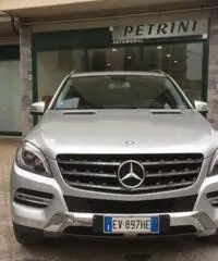 MERCEDES-BENZ ML 250 BlueTEC 4Matic Sport MERCEDES-BENZ ML 250 BlueTEC 4Matic Sport