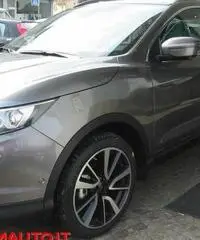 NISSAN Qashqai 1.5 dCi Tekna  (TETTO- NAVIG)!!!!!