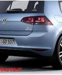 VOLKSWAGEN Golf    Nuova Golf VII 1.6 Tdi 105cv 5P BM Tech.  KM 0 VOLKSWAGEN Golf    Nuova Golf VII 1.6 Tdi 105cv 5P BM Tech.  KM 0