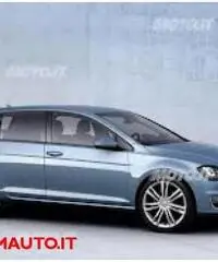 VOLKSWAGEN Golf    Nuova Golf VII 1.6 Tdi 105cv 5P BM Tech.  KM 0 VOLKSWAGEN Golf    Nuova Golf VII 1.6 Tdi 105cv 5P BM Tech.  KM 0