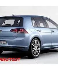 VOLKSWAGEN Golf    Nuova Golf VII 1.6 Tdi 105cv 5P BM Tech.  KM 0 VOLKSWAGEN Golf    Nuova Golf VII 1.6 Tdi 105cv 5P BM Tech.  KM 0