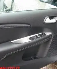 FIAT Freemont 2.0 Mjt 170 CV 4x4 aut. Lounge KMO!!!!! FIAT Freemont 2.0 Mjt 170 CV 4x4 aut. Lounge KMO!!!!!