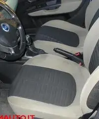 FIAT Grande Punto 1.4 Starjet 16V 5 porte Dynamic !!! FIAT Grande Punto 1.4 Starjet 16V 5 porte Dynamic !!!