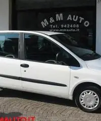FIAT Multipla 1.6 16V Natural Power Dynamic FIAT Multipla 1.6 16V Natural Power Dynamic