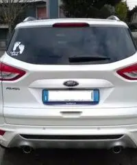 FORD Kuga 2.0 TDCI 180 CV Start Stop Powershift 4WD Titanium