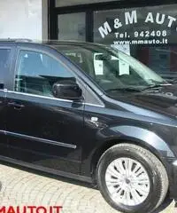 LANCIA Voyager 2.8 Turbodiesel Gold 163 CV!!!!! LANCIA Voyager 2.8 Turbodiesel Gold 163 CV!!!!!