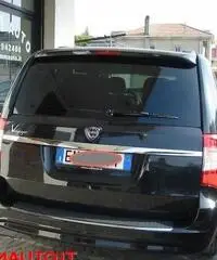 LANCIA Voyager 2.8 Turbodiesel Gold 163 CV!!!!! LANCIA Voyager 2.8 Turbodiesel Gold 163 CV!!!!!