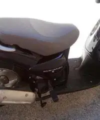 Vendo scarabeo 50cc Vendo scarabeo 50cc