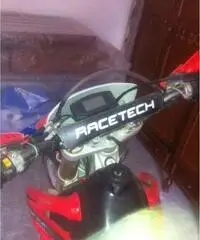 Vendo Honda cfr hm 250 del 2006 Vendo Honda cfr hm 250 del 2006