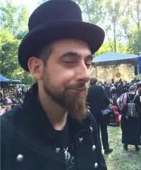 Cerco ragazza per condividere anche piccoli momenti Cerco ragazza per condividere anche piccoli momenti