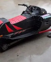 Motoslitta ski doo 600