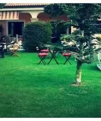 Villa 800 metri dal mare