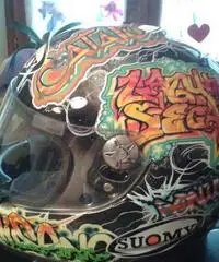 Tuta in pelle e casco SUOMY Tuta in pelle e casco SUOMY