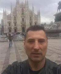 Cerco una donna seria per fare insieme una famiglia.